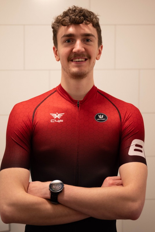 Mattias Oben